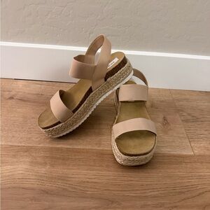 Steve Madden Espadrille Platform Sandals – Nude/Beige – Size 8